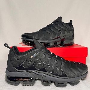 Nike Air Vapormax Plus Triple Black